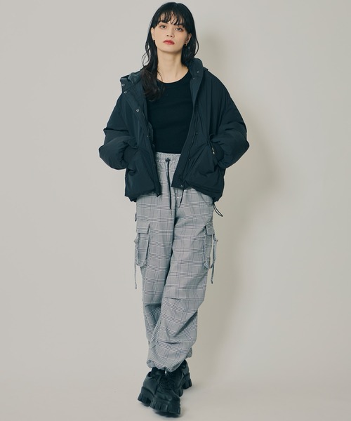 REDYAZEL(レディアゼル)の「フラップポケットファイバーダウンジャケット(ダウンジャケット/コート・レディース・オフホワイト/ブラウン系その他/グレー系その他/ブラック/ブラウン/ライトグレー・FREE)」の7枚目の写真