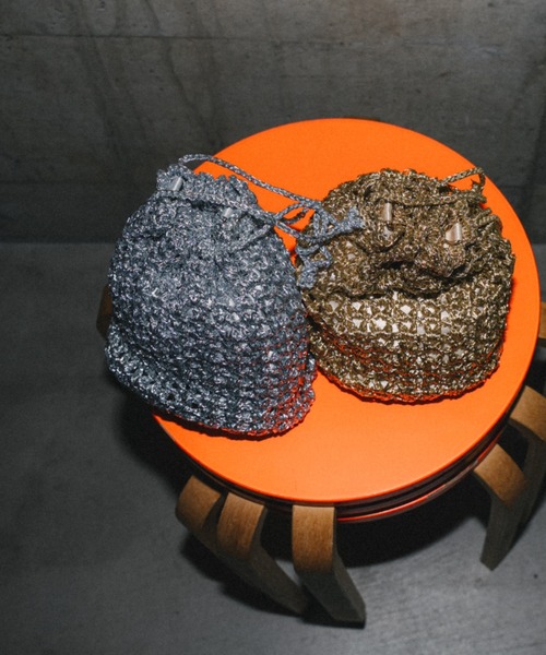 et.UNiVER（エトユニベール）の「Box chain Bag（ショルダーバッグ・レディース・ゴールド/シルバー・FREE）」の8枚目の写真