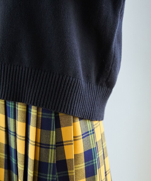 POLO BCS（ポロ ビーシーエス）の「【POLO BCS（ポロ・ビーシーエス）別注】 襟付きポロニット（WEB限定カラーあり）（ニット/セーター・レディース・ブラック/ベージュ/ブラウン/レッド/ネイビー・M/L）」の17枚目の写真