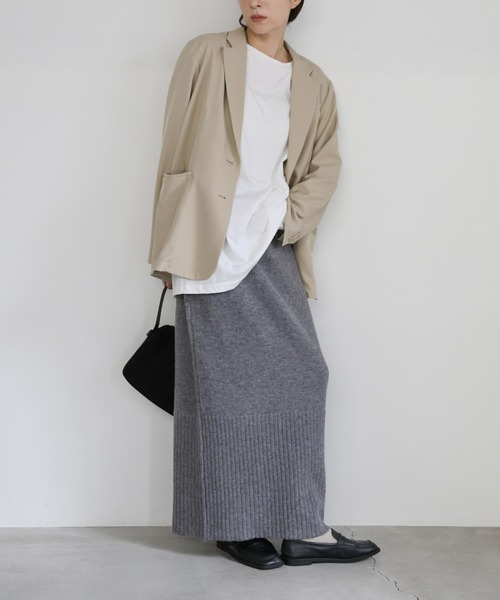 select MOCA(セレクトモカ)の「ヘムリブニットIラインスカート(スカート・レディース・ブラウン/ブラック/チャコールグレー・MEDIUM/LARGE)」の14枚目の写真