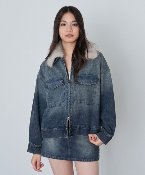 RAY CASSIN(レイカズン)の「ファー衿取り外しデニムブルゾン / Gジャン(ブルゾン・レディース・ネイビー/ブルー/ブラウン・FREE)」の4枚目の写真