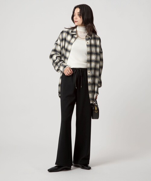 green label relaxing（グリーンレーベルリラクシング）の「ウラキモウ ピケ パンツ（スウェットパンツ・レディース・ブラック/グレー・FREE）」の10枚目の写真