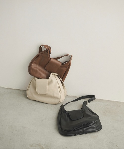 フェイクレザーラウンドフォルムバッグ（ショルダーバッグ）｜LOSCa