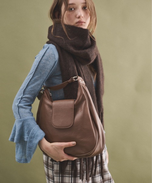 フェイクレザーラウンドフォルムバッグ（ショルダーバッグ）｜LOSCa