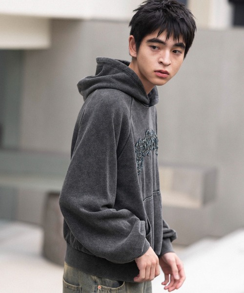 WEGO(ウィゴー)の「WEGO/ショートグラフィックプルパーカー(パーカー・メンズ・ブラック系その他/ピンク/ネイビー・LARGE/MEDIUM)」の12枚目の写真