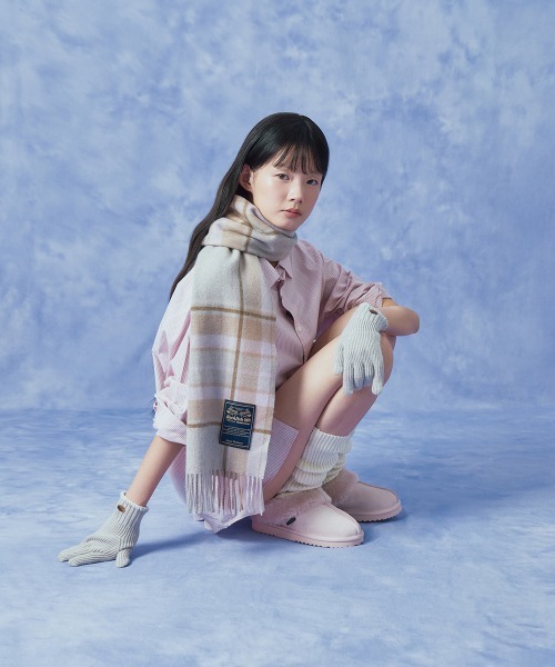 ROCKFISH WEATHERWEAR（ロックフィッシュウェザーウェア）の「NEW WOOLY SHORT GLOVES（手袋・レディース・ベージュ/マスタード/キャメル/グレー/グレイッシュベージュ/ブルー・FREE）」の12枚目の写真