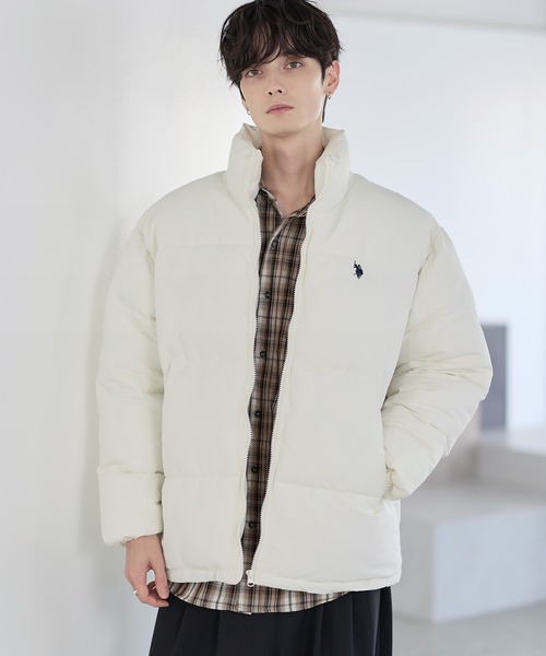 U.S. POLO ASSN.(ユーエスポロアッスン)の「U.S.POLO ASSN. ハイネックボリューム中綿スタンドネックブルゾン タフタ/コーデュロイ(その他アウター・メンズ・ベージュ/ブラック系2/カーキ系2/アイボリー/ホワイト系/ブラック/ブラウン系2・M/L/XL)」の1枚目の写真