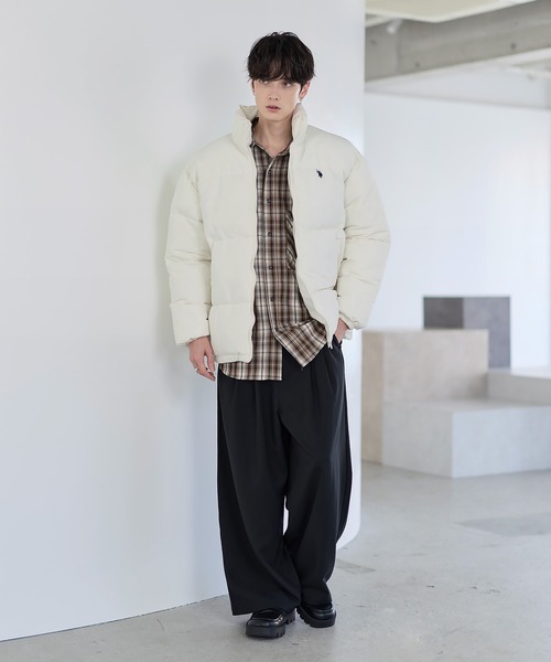 U.S. POLO ASSN.(ユーエスポロアッスン)の「U.S.POLO ASSN. ハイネックボリューム中綿スタンドネックブルゾン タフタ/コーデュロイ(その他アウター・メンズ・ベージュ/ブラック系2/カーキ系2/アイボリー/ホワイト系/ブラック/ブラウン系2・M/L/XL)」の12枚目の写真