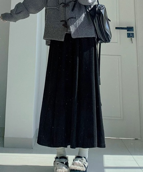 SallyLunn(サリーラン)の「リラックスロングフレアスカート(スカート・レディース・ブラック/グレー・L/M)」の3枚目の写真