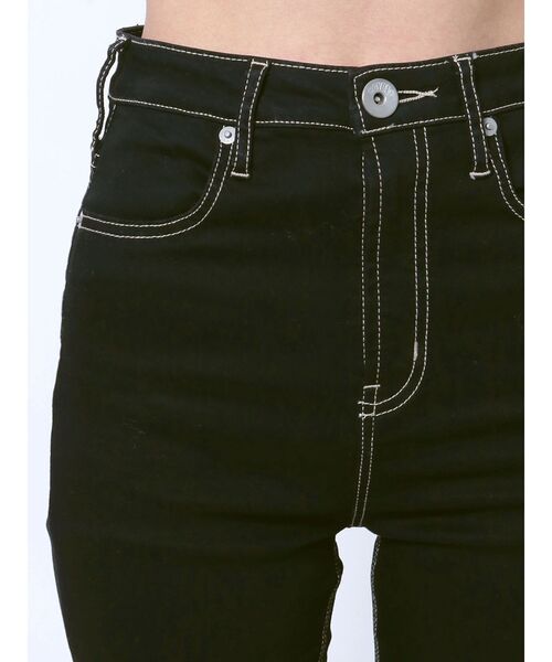 GYDA（ジェイダ）の「ハイウエストワンウォッシュスキニーパンツ（デニムパンツ・レディース・ブラック・LARGE/MEDIUM/X-SMALL/XX-SMALL/SMALL）」の21枚目の写真