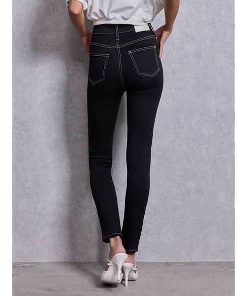 GYDA(ジェイダ)の「ハイウエストワンウォッシュスキニーパンツ(デニムパンツ・レディース・ブラック・LARGE/MEDIUM/X-SMALL/XX-SMALL/SMALL)」の7枚目の写真