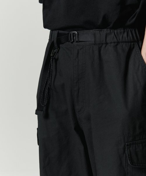 MUSINSA STANDARD（ムシンサスタンダード）の「[シティレジャー] ワイドベルトカーゴパンツ [ブラック]（スウェットパンツ・メンズ・その他・29/36/34/32/30/26/28/40/38/42/33/27/31）」の4枚目の写真