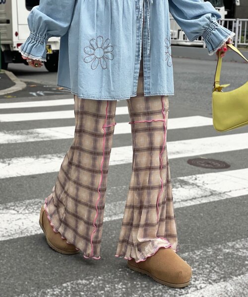 HELLO.SANFRANCISCO（ハローサンフランシスコ）の「【HELLO.SANFRANCISCO/ハローサンフランシスコ】チェックメロー切り替えフレアパンツ（その他パンツ・レディース・オレンジ/ベージュ/ブルー/グレー・SMALL/MEDIUM）」の3枚目の写真