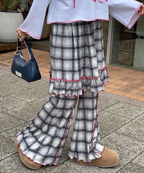 HELLO.SANFRANCISCO（ハローサンフランシスコ）の「【HELLO.SANFRANCISCO/ハローサンフランシスコ】チェックメロー切り替えフレアパンツ（その他パンツ・レディース・オレンジ/ベージュ/ブルー/グレー・SMALL/MEDIUM）」の6枚目の写真