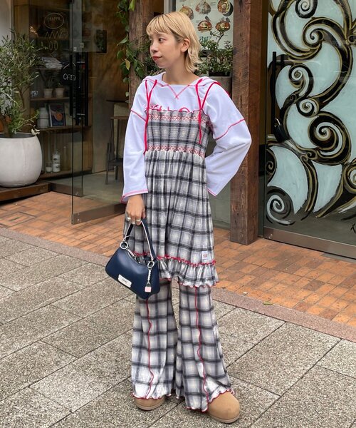 HELLO.SANFRANCISCO（ハローサンフランシスコ）の「【HELLO.SANFRANCISCO/ハローサンフランシスコ】チェックメロー切り替えフレアパンツ（その他パンツ・レディース・オレンジ/ベージュ/ブルー/グレー・SMALL/MEDIUM）」の8枚目の写真