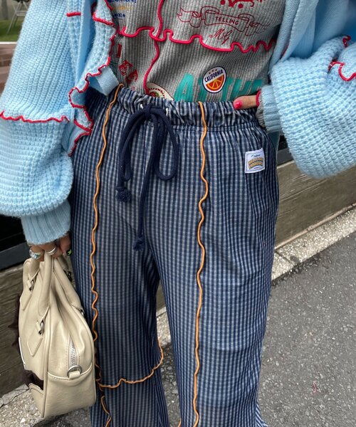 HELLO.SANFRANCISCO（ハローサンフランシスコ）の「【HELLO.SANFRANCISCO/ハローサンフランシスコ】チェックメロー切り替えフレアパンツ（その他パンツ・レディース・オレンジ/ベージュ/ブルー/グレー・SMALL/MEDIUM）」の21枚目の写真