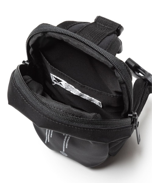 MAKAVELIC(マキャベリック)の「★MAKAVELIC★ACTIVE MINI SLING BAG(ショルダーバッグ・メンズ・ブラック・FREE)」の9枚目の写真