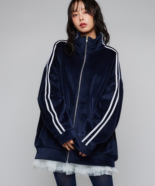 Narcissus（ナルシス）の「【ユニセックスデザイン】 ラインベロアジャージ/裏起毛（その他アウター・レディース・ボルドー/ネイビー・FREE）」の2枚目の写真