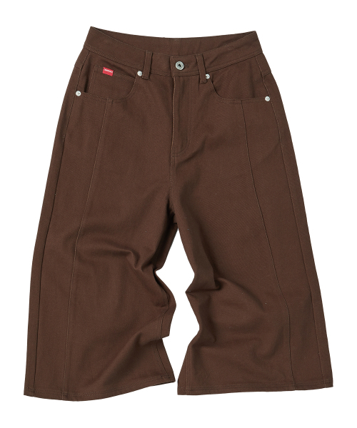 COMONINOZ（コモニノズ）の「W BERMUDA CROP PANTS [BROWN]（その他パンツ・レディース・ブラウン・SMALL）」の2枚目の写真