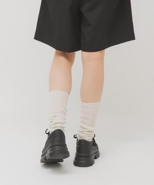 KBF（ケイビーエフ）の「ギャザーデザインスニーカー（スニーカー・レディース・ブラック・36/37/38）」の7枚目の写真