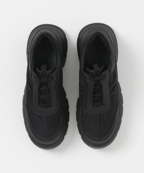 KBF（ケイビーエフ）の「ギャザーデザインスニーカー（スニーカー・レディース・ブラック・36/37/38）」の10枚目の写真