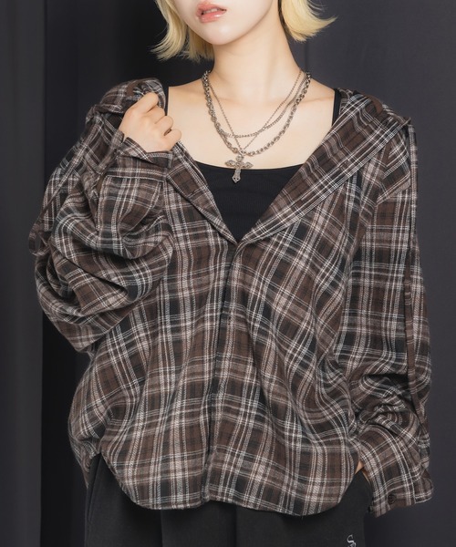 17HR（セブンティーンアワーズ）の「フード付きチェックシャツ（シャツ/ブラウス・レディース・ブラック/ブラウン・FREE）」の2枚目の写真