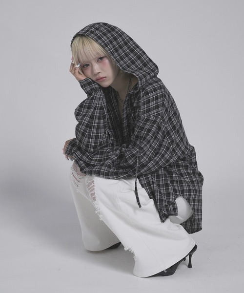 17HR（セブンティーンアワーズ）の「フード付きチェックシャツ（シャツ/ブラウス・レディース・ブラック/ブラウン・FREE）」の21枚目の写真