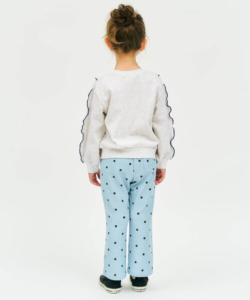 apres les cours(アプレレクール)の「【WEB限定】刺繍カレッジロゴ メロウトレーナー(スウェット・キッズ・ライトグレー/ピンク/オフホワイト/オレンジ・100/90/80/140/130/120/110)」の18枚目の写真