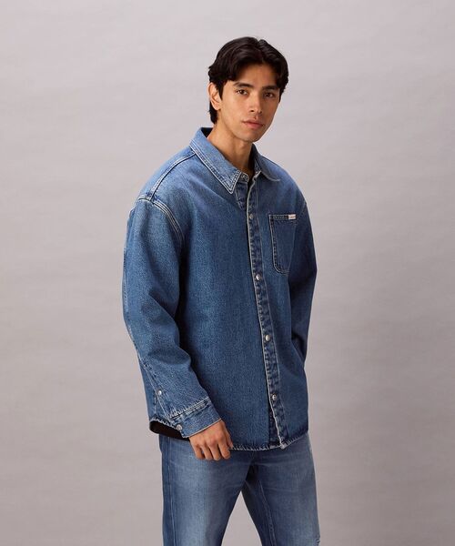 Calvin Klein（カルバン・クライン）の「デニムジャケット - キルテッドデニムシャツジャケット（デニムジャケット・メンズ・インディゴブルー・L/S/M）」の6枚目の写真