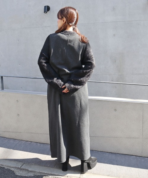CECIL McBEE(セシルマクビー)の「ウールライク深Vネックジャンスカ(ワンピース・レディース・ブラック/グレー・MEDIUM/LARGE)」の5枚目の写真
