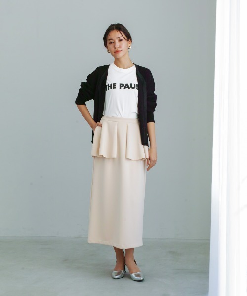 White Collection(ホワイトコレクション)の「【 リラクシーに映える 】 ハイストレッチライトポンチ・ペプラムレイヤードストレートスカート(スカート・レディース・ブラック/ライトベージュ/ネイビー・S/M/L)」の7枚目の写真