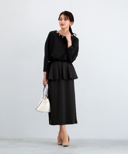White Collection(ホワイトコレクション)の「【 リラクシーに映える 】 ハイストレッチライトポンチ・ペプラムレイヤードストレートスカート(スカート・レディース・ブラック/ライトベージュ/ネイビー・S/M/L)」の15枚目の写真