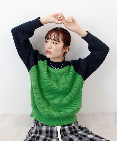 ABYS（アビス）の「ラグランバイカラーニット（ニット/セーター・レディース・ブルー/グリーン/レッド・FREE）」の12枚目の写真