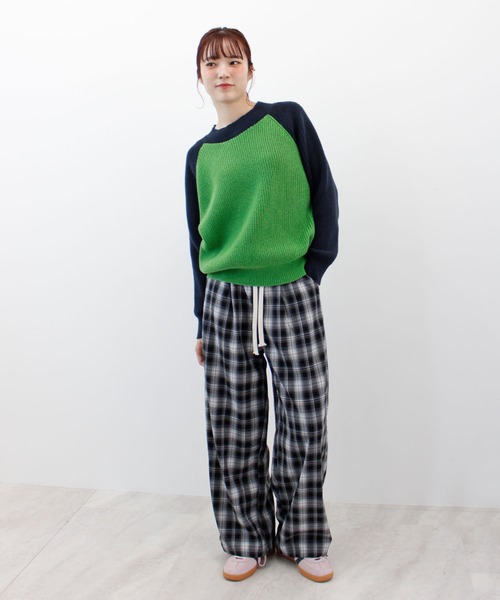 ABYS（アビス）の「ラグランバイカラーニット（ニット/セーター・レディース・ブルー/グリーン/レッド・FREE）」の15枚目の写真