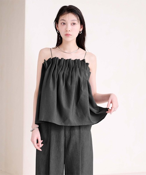 UR'S（ユアーズ）の「シェルプリーツキャミトップス（キャミソール・レディース・ホワイト/ブルー/チャコール・L/M/S）」の9枚目の写真