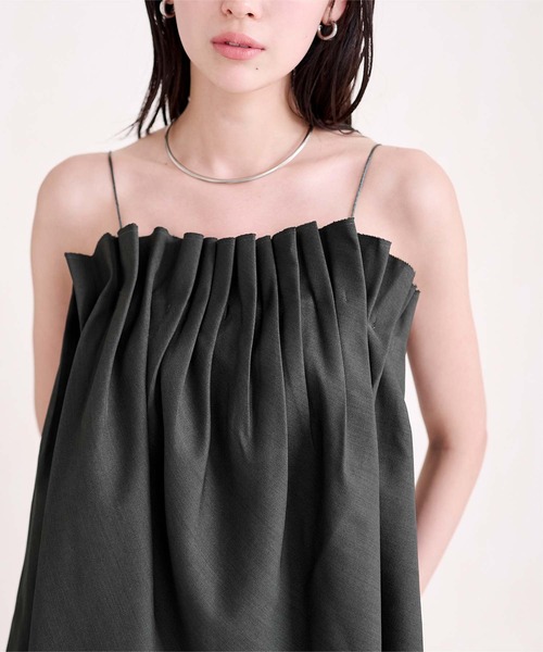 UR'S（ユアーズ）の「シェルプリーツキャミトップス（キャミソール・レディース・ホワイト/ブルー/チャコール・L/M/S）」の10枚目の写真