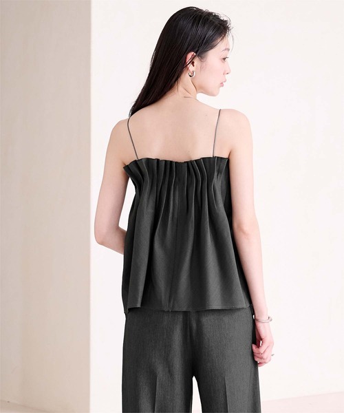 UR'S（ユアーズ）の「シェルプリーツキャミトップス（キャミソール・レディース・ホワイト/ブルー/チャコール・L/M/S）」の13枚目の写真