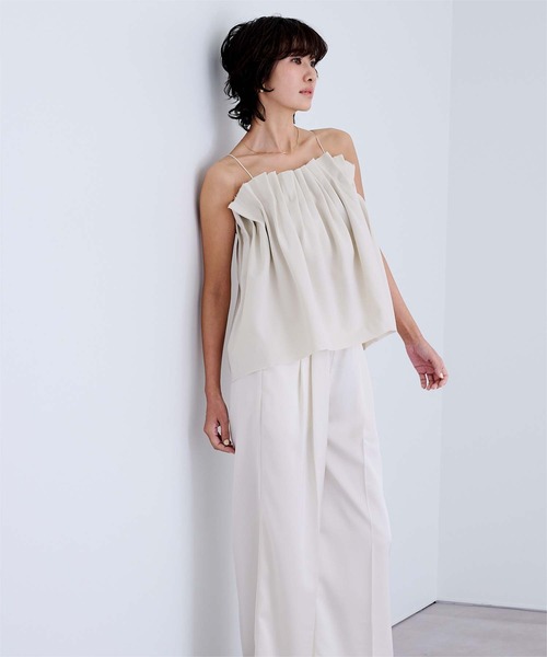 UR'S（ユアーズ）の「シェルプリーツキャミトップス（キャミソール・レディース・ホワイト/ブルー/チャコール・L/M/S）」の6枚目の写真