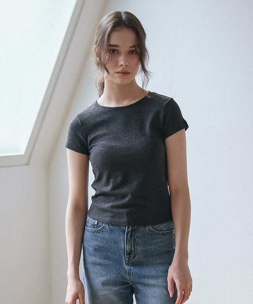 VEM.VER（ベンバー）の「ベイビーリップハーフスリーブTシャツ_チャコール（Tシャツ/カットソー・レディース・チャコール・FREE）」の3枚目の写真