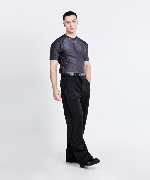 51%(フィフティーワンパーセント)の「Triangle Back logo T-shirt - Charcoal(Tシャツ/カットソー・メンズ・その他・L/M)」の7枚目の写真