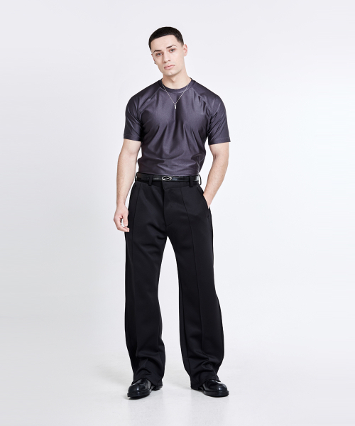 51%(フィフティーワンパーセント)の「Triangle Back logo T-shirt - Charcoal(Tシャツ/カットソー・メンズ・その他・L/M)」の8枚目の写真