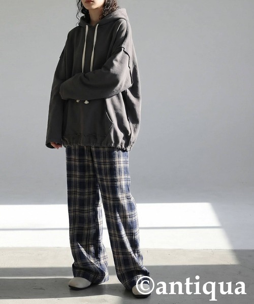 antiqua（アンティカ）の「裏毛 パーカー（パーカー・レディース・ブラック/チャコールグレー・ONESIZE）」の11枚目の写真
