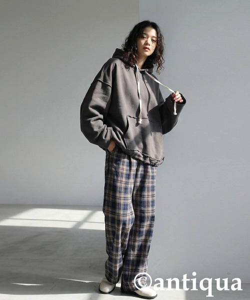 antiqua（アンティカ）の「裏毛 パーカー（パーカー・レディース・ブラック/チャコールグレー・ONESIZE）」の7枚目の写真