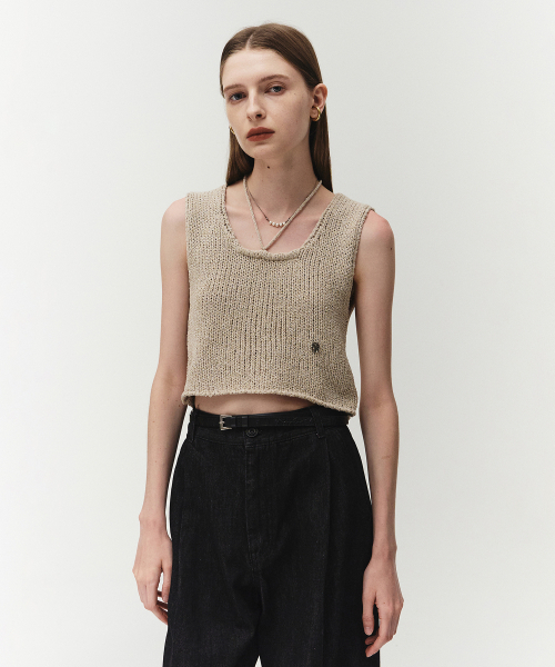 NOIRER FOR WOMAN(ノイアーフォーウーマン)の「ツーフェイスボタンベストニット(サンドベージュ)(ニット/セーター・レディース・その他・FREE)」の1枚目の写真