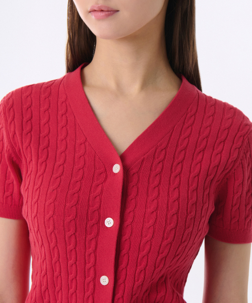 MUSINSA STANDARD WOMAN（ムシンサスタンダードウーマン）の「ウィメンズケーブル半袖カーディガン[レッド]（カーディガン/ボレロ・レディース・その他・LARGE/SMALL/MEDIUM/X-SMALL）」の3枚目の写真