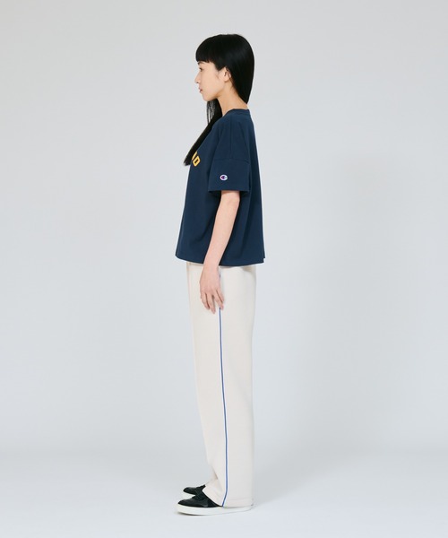 Champion（チャンピオン）の「【Champion/チャンピオン】レディース ショートスリーブTシャツ（Tシャツ/カットソー・レディース・ライトブルー/ホワイト/ライトオレンジ系1/オートミール/ネイビー・LARGE/MEDIUM）」の11枚目の写真
