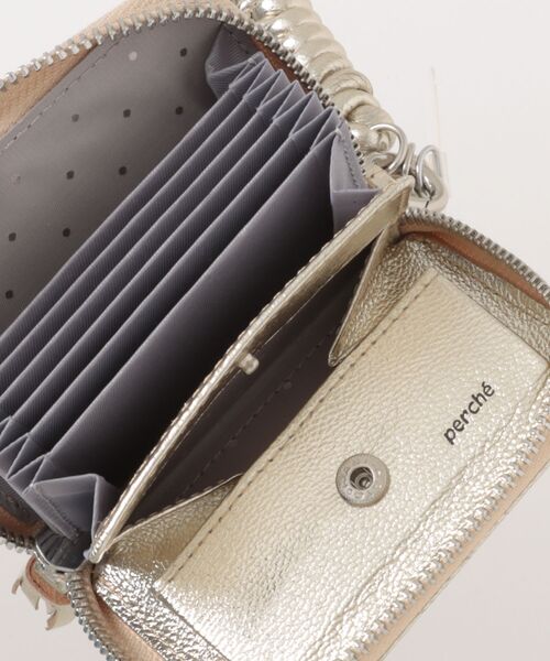 Gready Brilliant(グレディブリリアン)の「ストラップ付ウォレット(財布・レディース・グリーン/ブラック/ゴールド・FREE)」の4枚目の写真