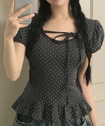 SHEPP（シープ）の「【半袖】フロントオープン風ドット柄ペプラムフリルカットソー（Tシャツ/カットソー）」