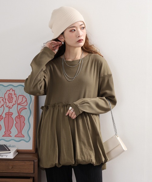 atONE(アットワン)の「ペプラム切替バルーントップス(Tシャツ/カットソー・レディース・オフホワイト/カーキ/ブラック・4L~5L/LL~3L/M-L)」の3枚目の写真