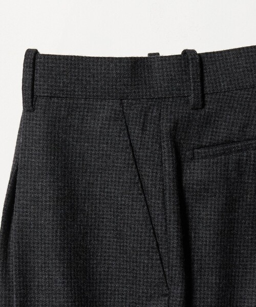 SOVEREIGN（ソブリン）の「＜SOVEREIGN＞ ハウンドトゥース 1プリーツ スラックス RELAX MODEL（スラックス・メンズ・ダークグレー・L）」の8枚目の写真